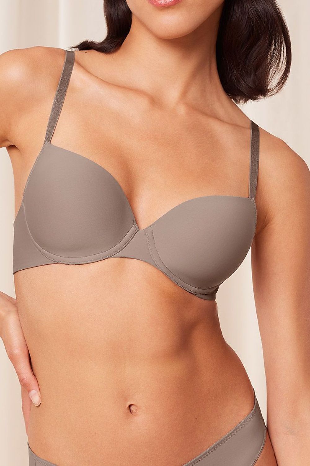 Padded bra model 230221 Triumph